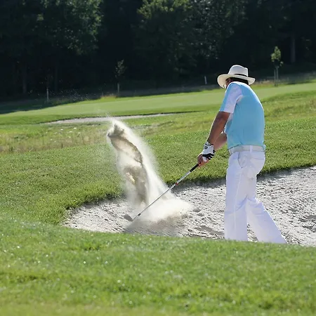 호텔 Sankt Leonhard - Dein Wohlfuehlort Zum Loslassen Und Kraftschoepfen 바트 비른바흐