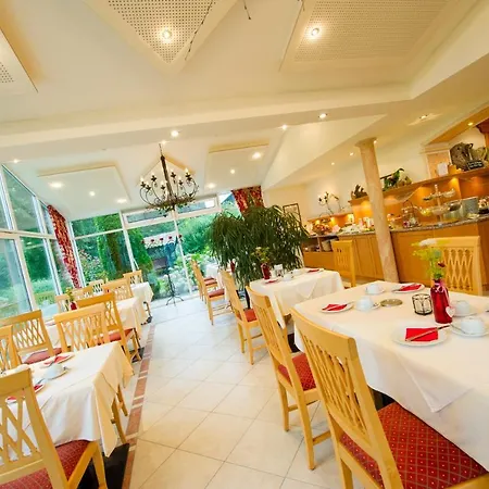 Sankt Leonhard - Dein Wohlfuehlort Zum Loslassen Und Kraftschoepfen Hotel 3*