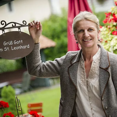 Hotel Sankt Leonhard - Dein Wohlfuehlort Zum Loslassen Und Kraftschoepfen Bad Birnbach