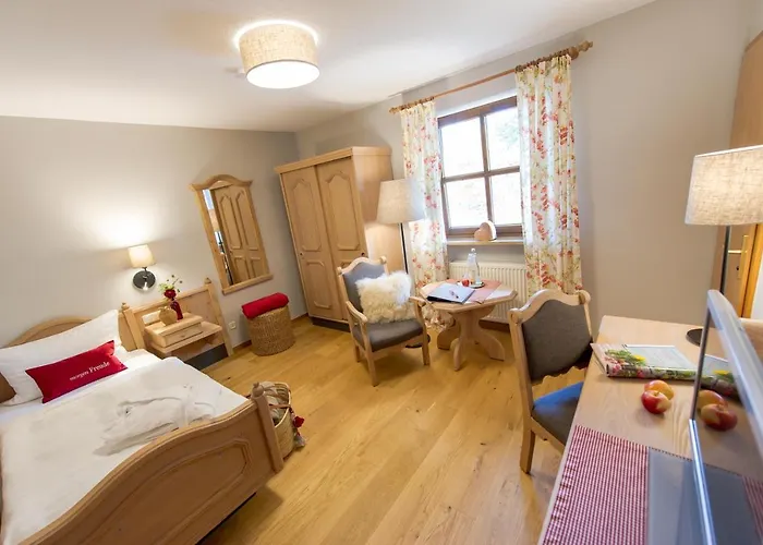 Hotel Sankt Leonhard - Dein Wohlfuehlort Zum Loslassen Und Kraftschoepfen