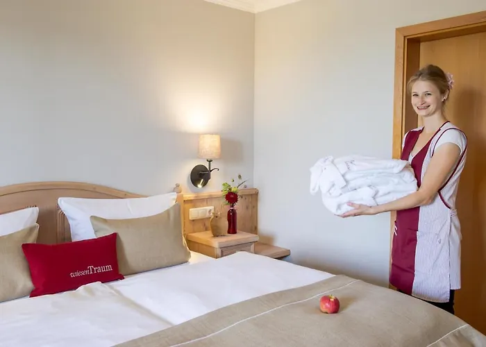 Sankt Leonhard - Dein Wohlfuehlort Zum Loslassen Und Kraftschoepfen Hotel