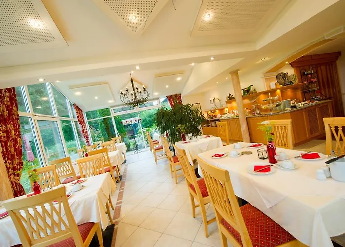 Sankt Leonhard - Dein Wohlfuehlort Zum Loslassen Und Kraftschoepfen Hotel 3*